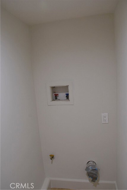 Building Photo - 7053 Corbin Ave