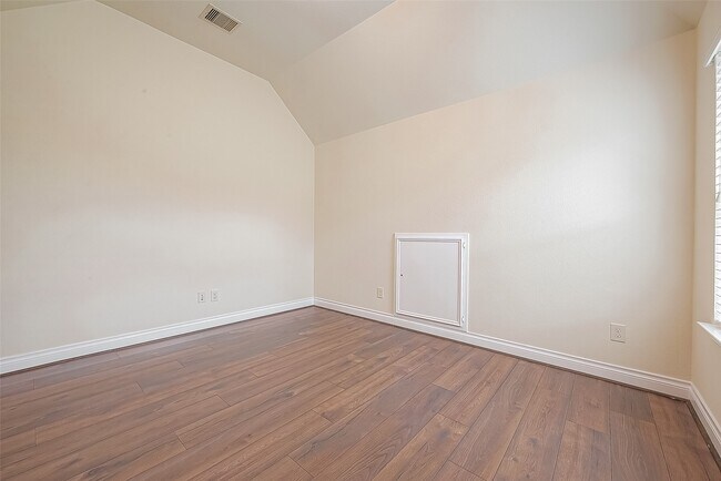 Building Photo - 17603 Yorkhill Ct