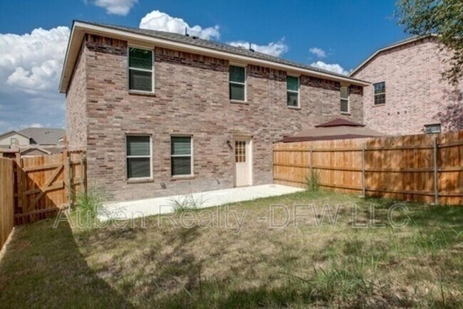 Building Photo - 909 Parkplace Ridge