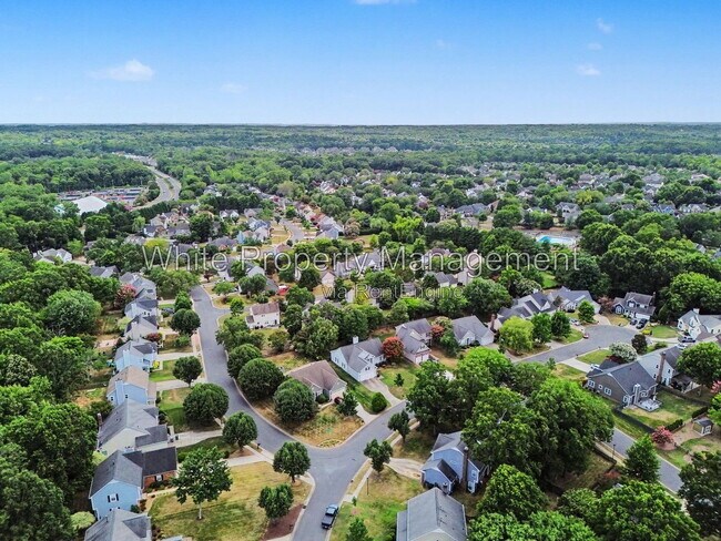 Building Photo - 9201 Hanworth Trace Dr