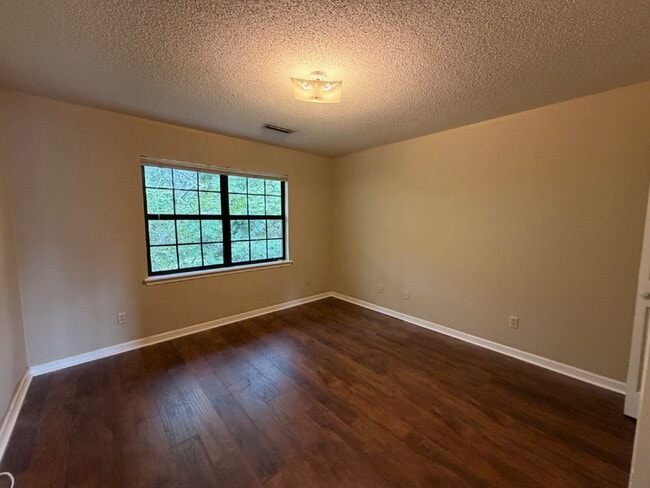 Building Photo - 1133 Fortner St