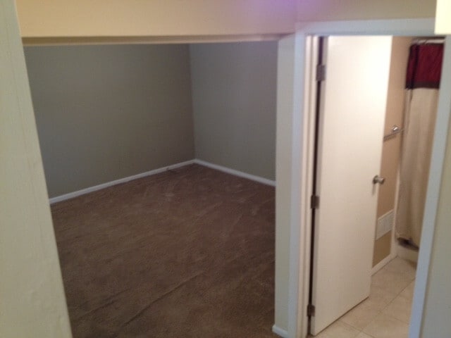 Building Photo - 7058 Manderlay Dr