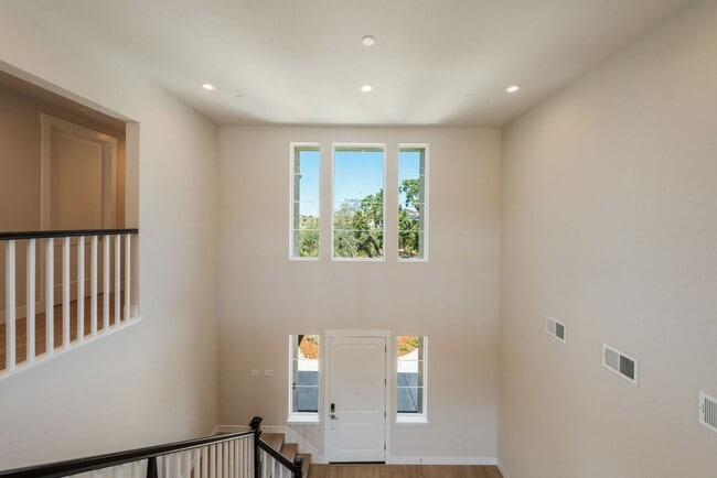 Building Photo - Newly Built 5BR Luxury Home in El Dorado Hills – 3,926 Sq Ft!