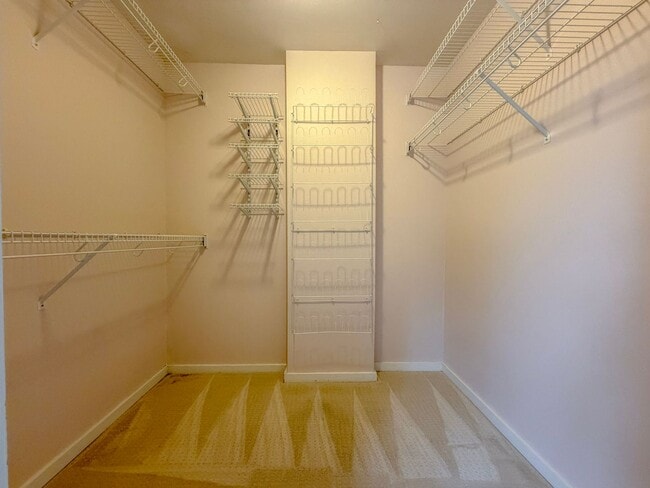Building Photo - Contemporary 3bd/2.5bth Magnolia Townhome, $4,250/mo.