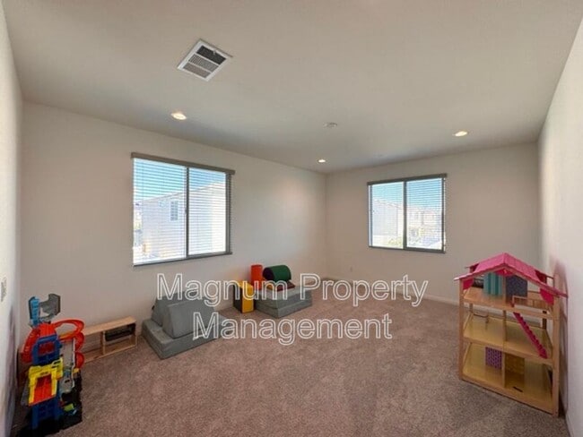 Building Photo - 34110 Big Sur Dr