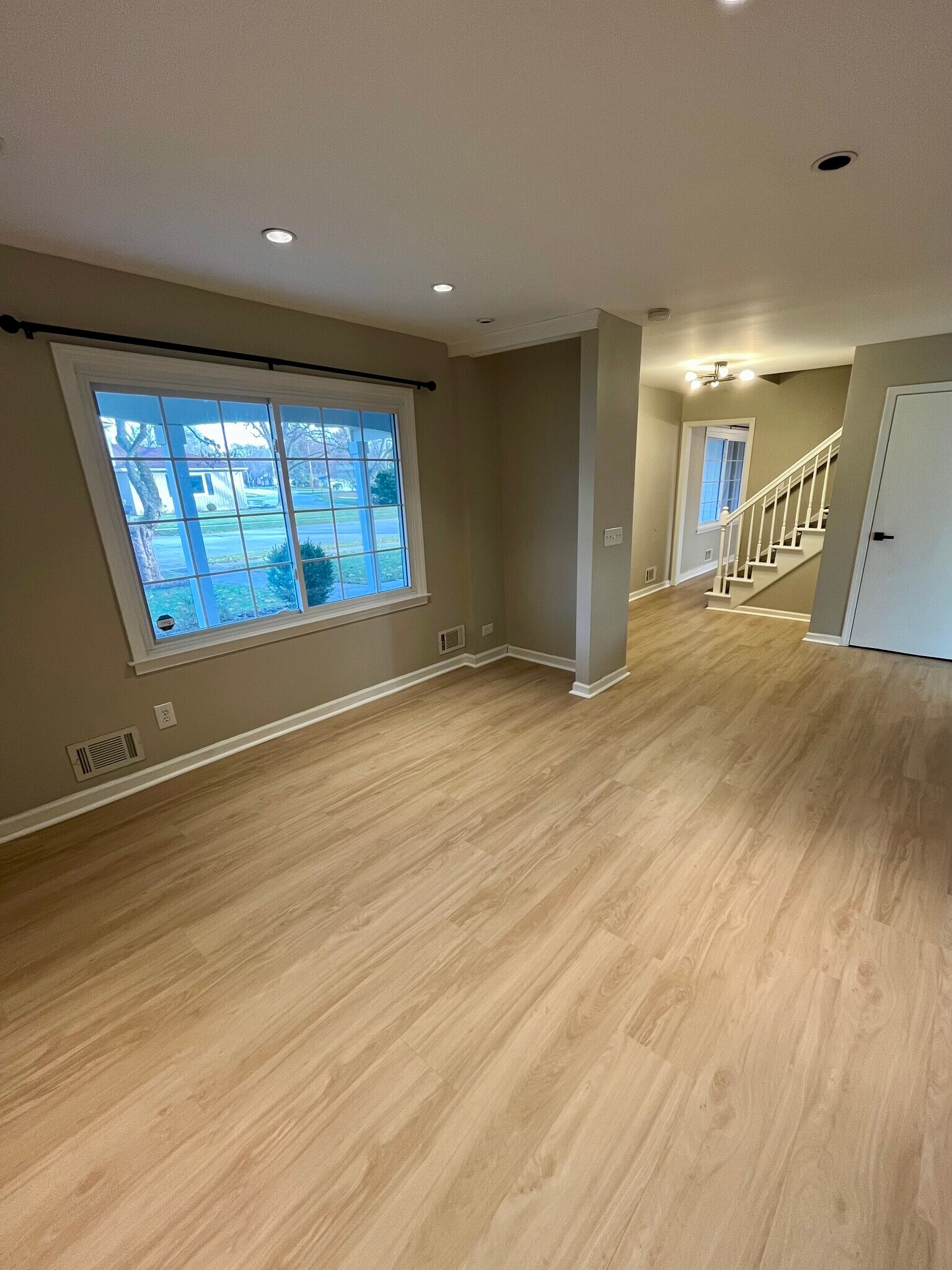 Living room - 3803 Brunswick Dr