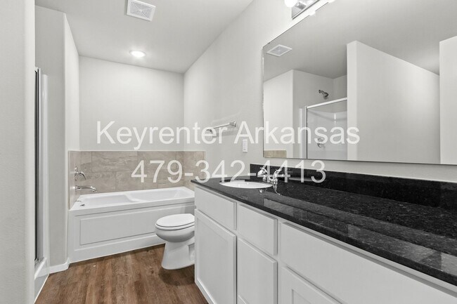 Building Photo - Gorgeous home ready for you!