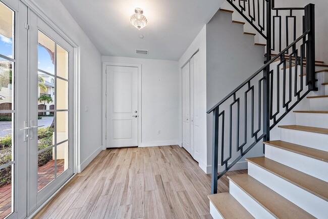 Building Photo - 3770 SE County Line Rd