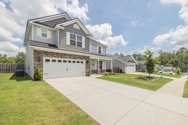 Building Photo - 5270 Copse Dr