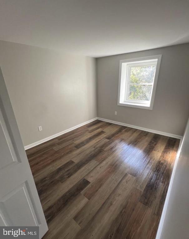 Building Photo - 5748 Yellowrose Ct