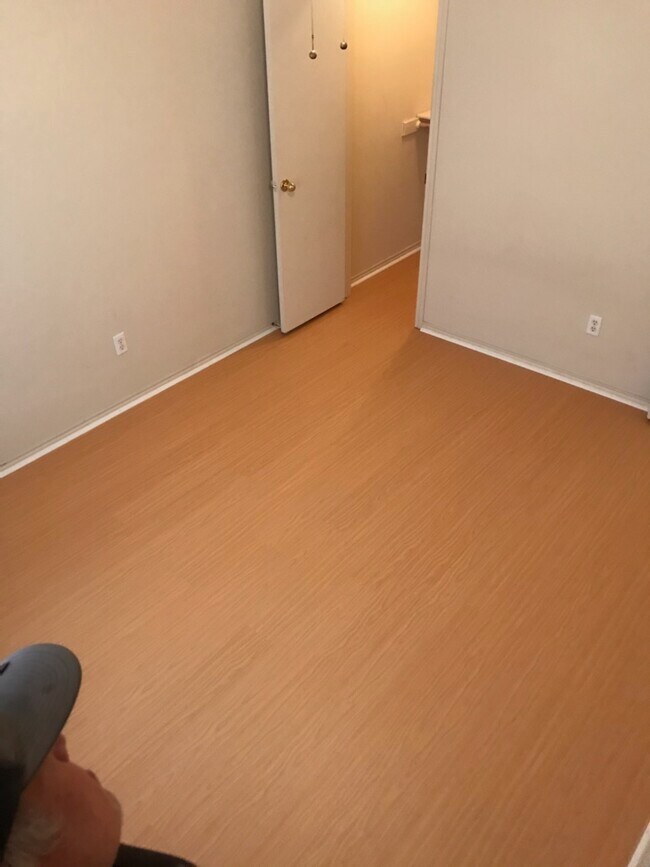 Building Photo - 1706 Spring Rose Cir