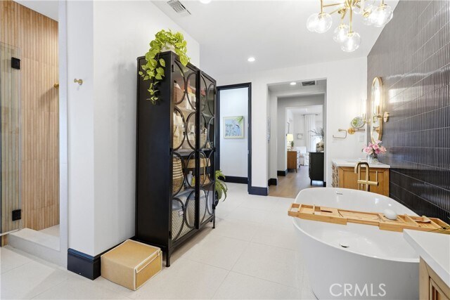 Building Photo - 31482 Paseo Campeon