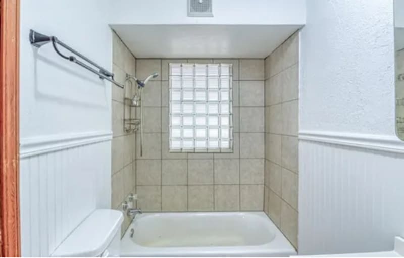 Building Photo - 1814 S 20th St