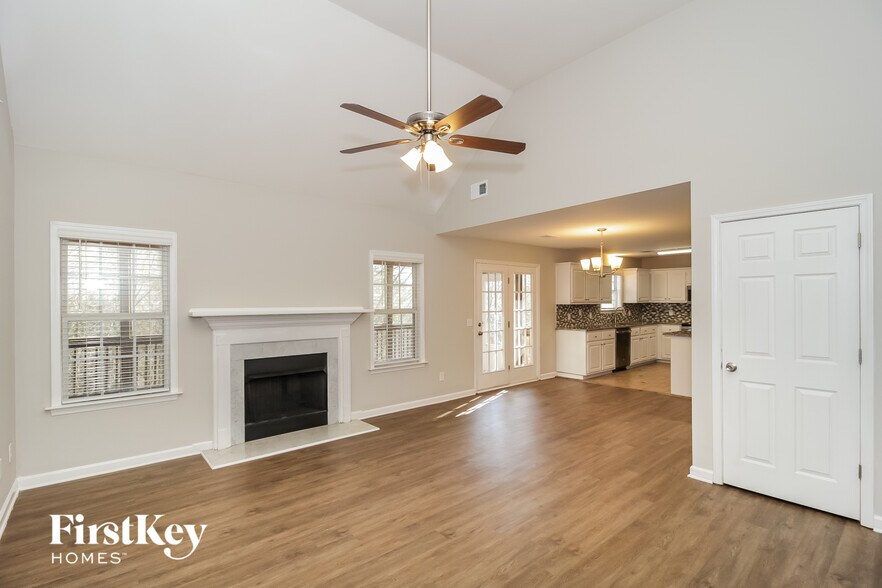 Building Photo - 14 Windcliff Ct SW