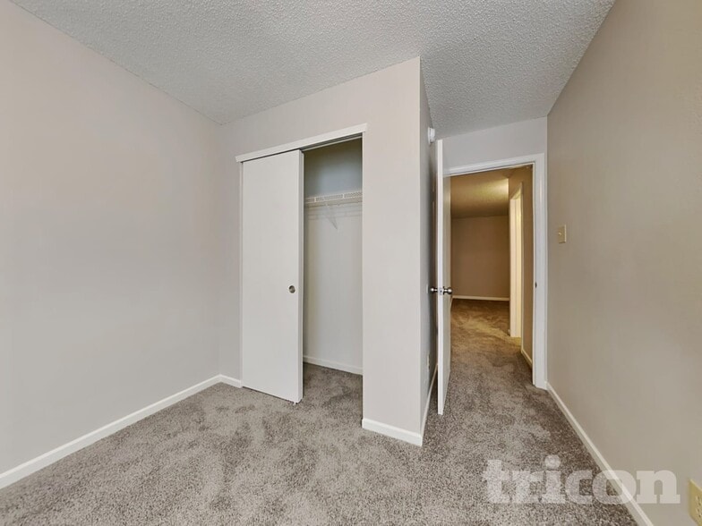 Building Photo - 9045 Centenary Ct