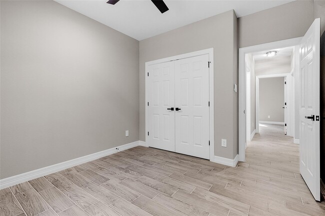 Building Photo - 11193 Wildwood Ln