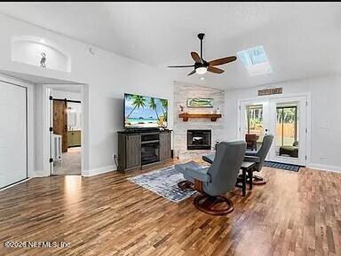 Building Photo - 2063 Las Brisas Ct