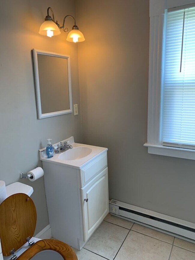 Building Photo - 119 Culvert St