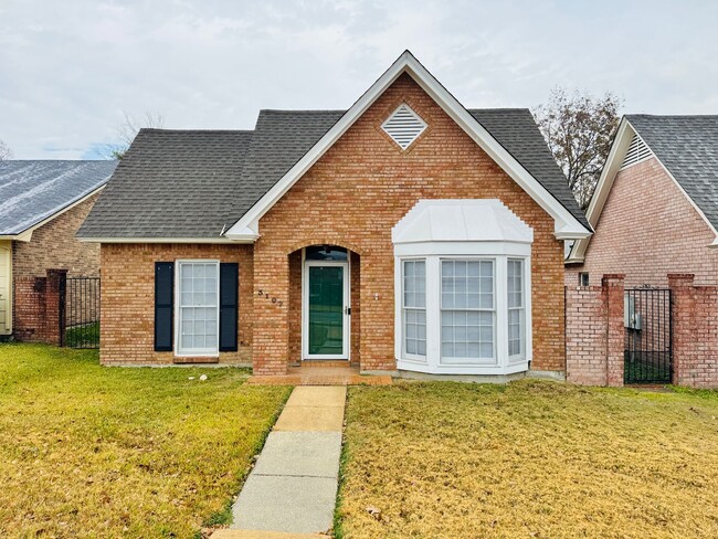 Primary Photo - 3-Bedroom patio home with so much to love!