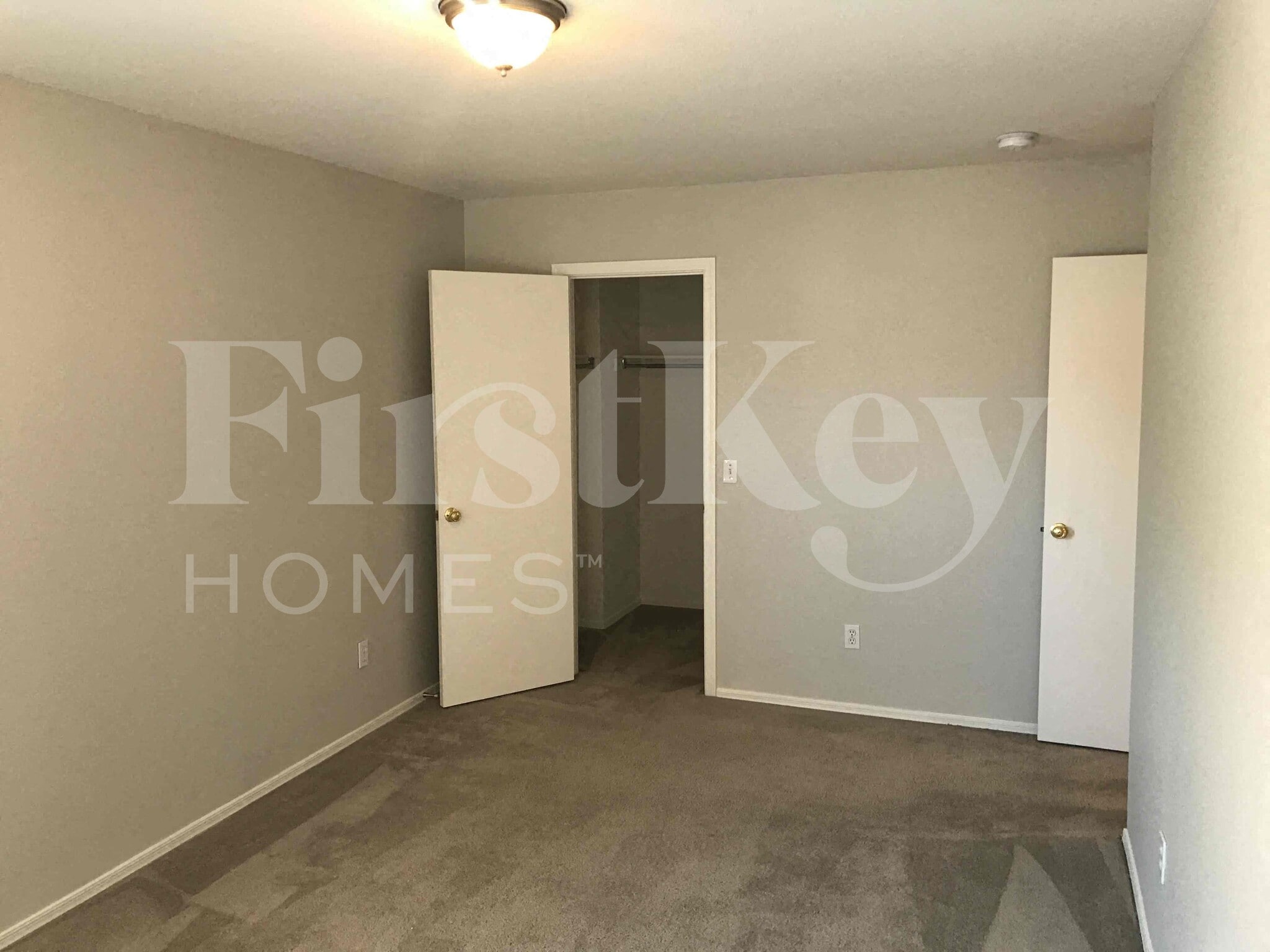 Building Photo - 3959 S Nebraska St