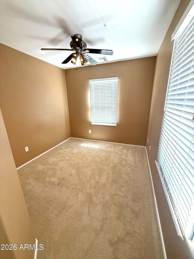 Building Photo - 1318 S Sabino Dr