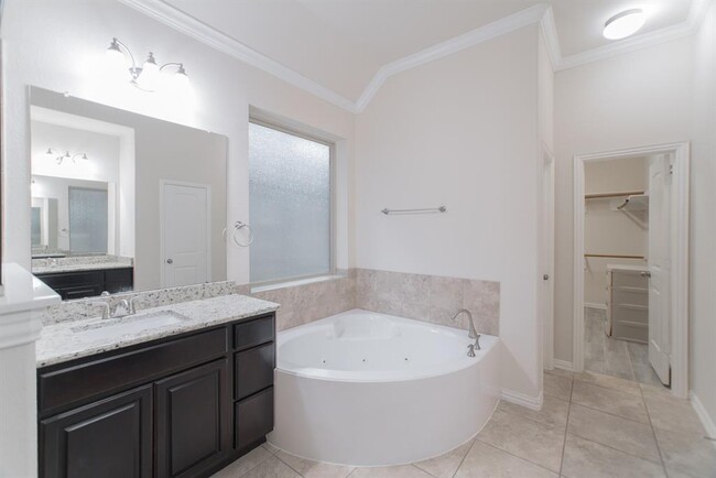 Building Photo - 54 N Marshside Pl