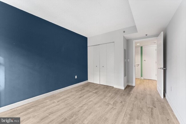 Building Photo - 1150 K St NW