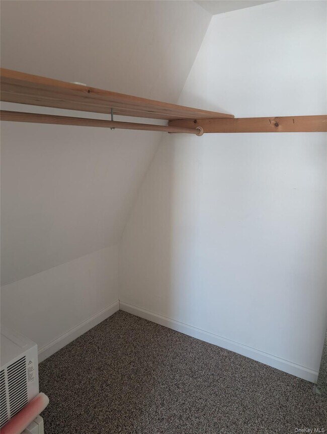 Building Photo - 21 Oakland Ave