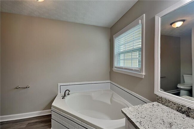 Building Photo - 1364 Towne Harbor Trail