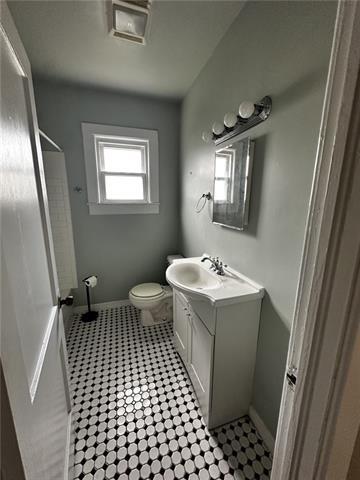 Building Photo - 431 Nursery Ave