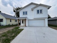 Building Photo - Available now! Brand New 3 Bedroom 2 Bath Home with Bonus Room on 9th Avenue!