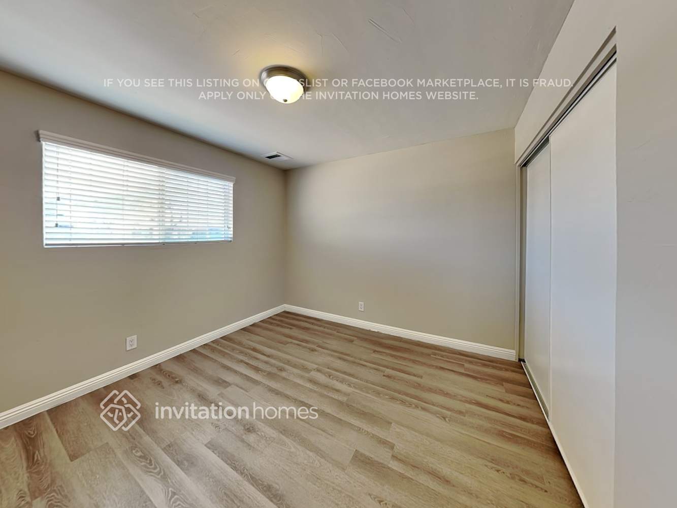 Building Photo - 3702 W Vista Ave