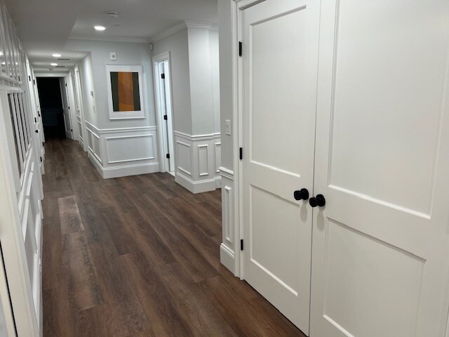 Building Photo - 128 Longwood Ave