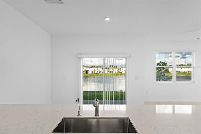 Building Photo - 10376 Lavender Aster Trl