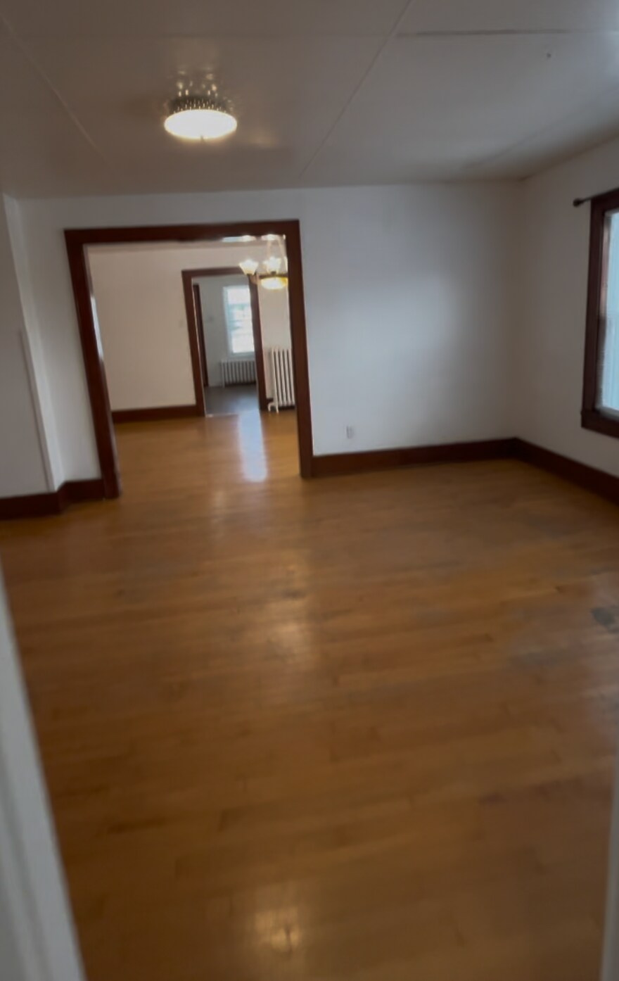 living room - 510 Mather St