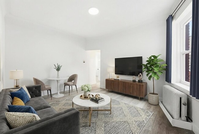 Building Photo - 117 Corbin Ave