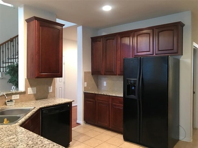 Building Photo - 8318 Golden Harbor