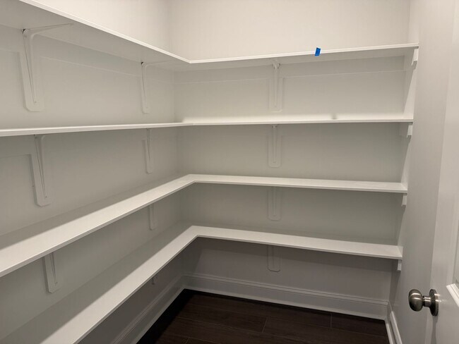 Building Photo - Brand New 4 Bedroom 3 Bathroom Single Fami...