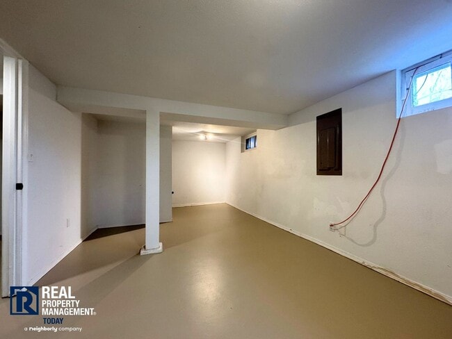 Building Photo - Charming 3 Bedroom Rambler in North Tacoma!