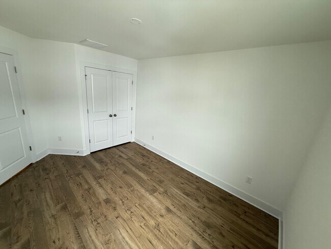 Building Photo - 15354 Oasis Sun Aly