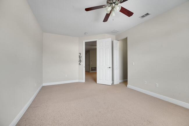 Building Photo - 9485 McAneeny Ct