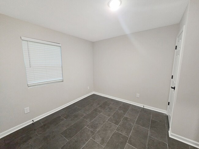 Building Photo - COMPLETELY RENOVATED 4 Bedroom/2 Bath Harvest/Monrovia Area