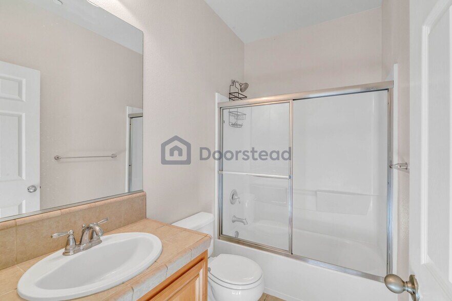 Building Photo - 2743 Lavender Ter