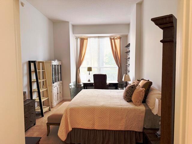 Building Photo - 550 Okeechobee Blvd