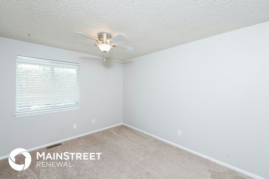 Building Photo - 13131 Raritan Ct