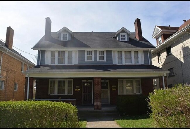 Primary Photo - 967 Davis Ave