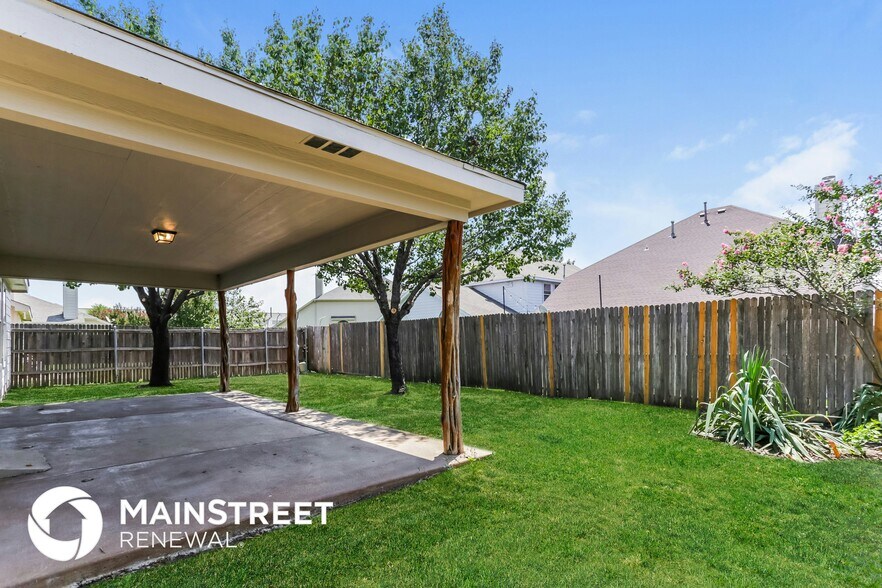 Building Photo - 213 Prairie Gulch Dr