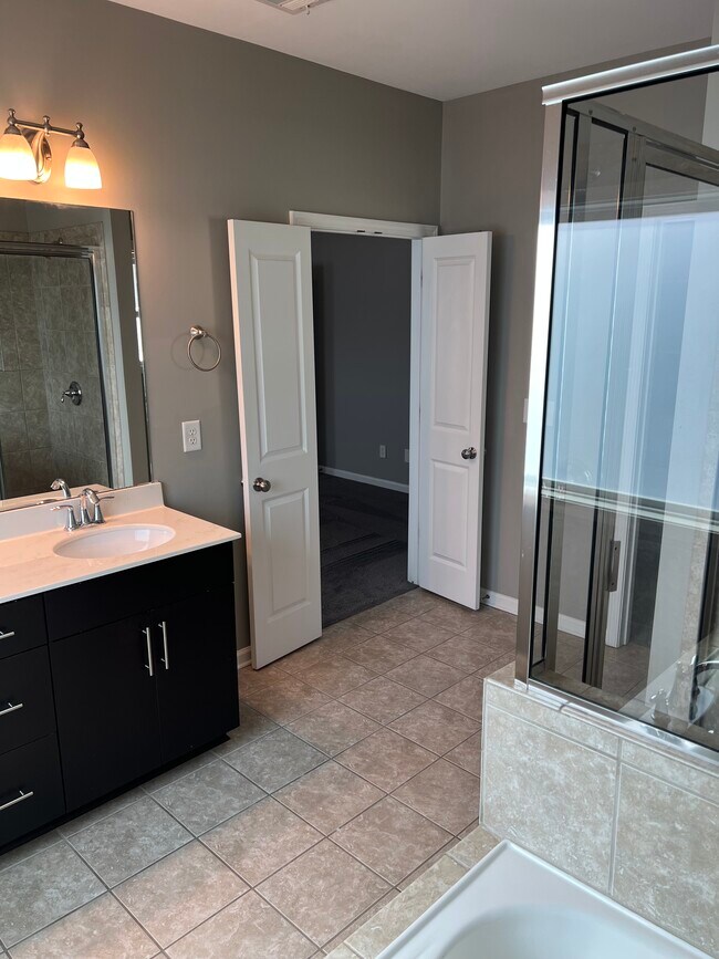 Building Photo - 1532 Craftsman Rd NW