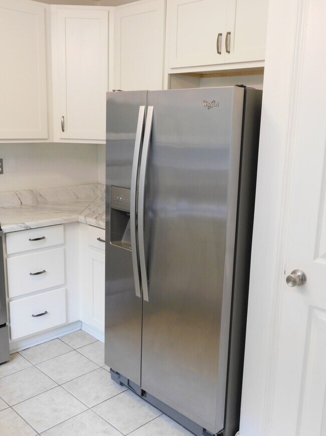Building Photo - 3bd 2ba home in Mt. Pleasant