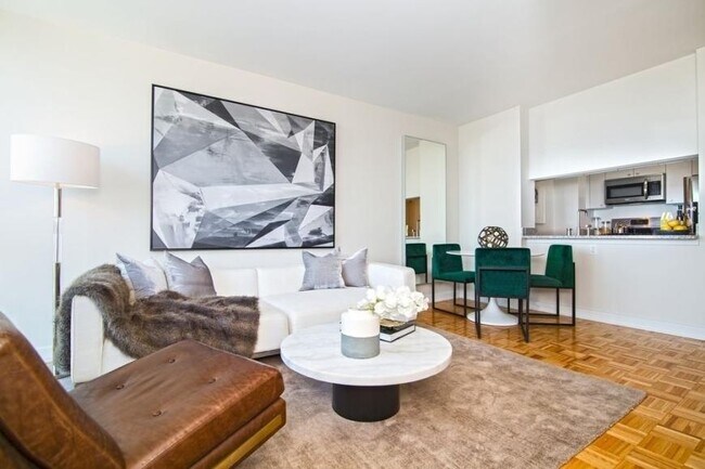Primary Photo - 0 bedroom in LONG ISLAND CITY NY 11101